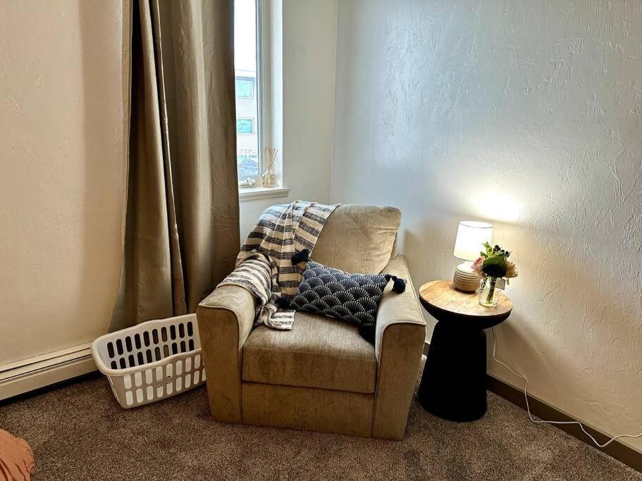 Comfortable 2Br Apt Central Φέρμπανκς Εξωτερικό φωτογραφία