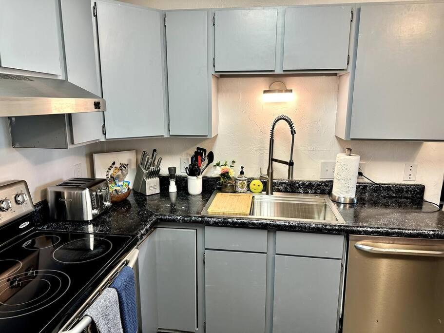 Comfortable 2Br Apt Central Φέρμπανκς Εξωτερικό φωτογραφία