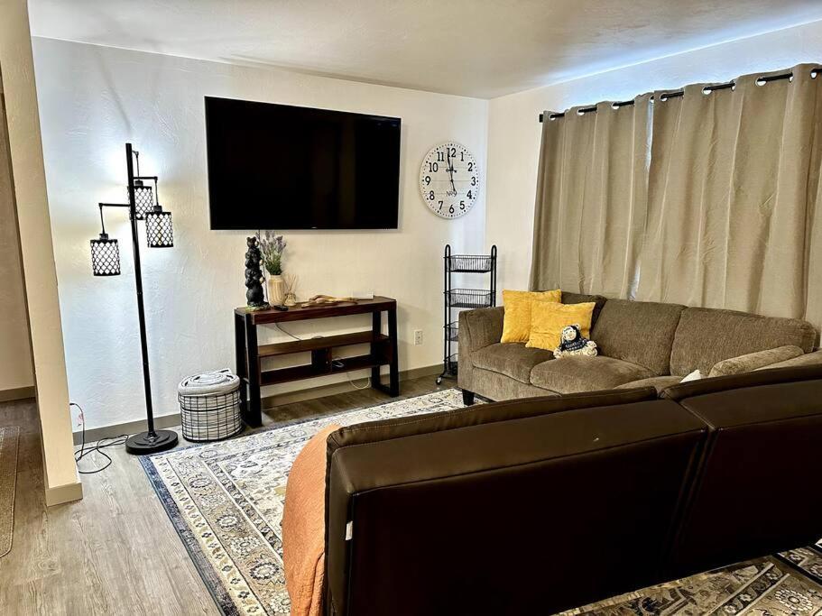 Comfortable 2Br Apt Central Φέρμπανκς Εξωτερικό φωτογραφία